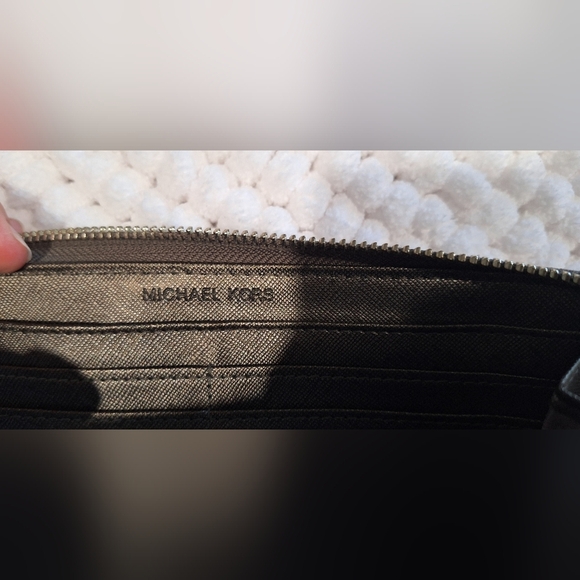 Michael Kors Jet Set Travel Continental - Picture 10 of 10